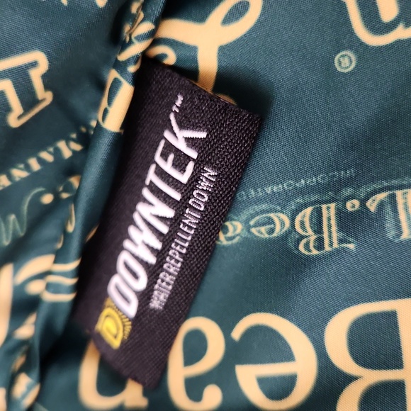 L.L.BEAN PUFFER SLEEVELESS WATER REPELLENT JACKET - Picture 4 of 7